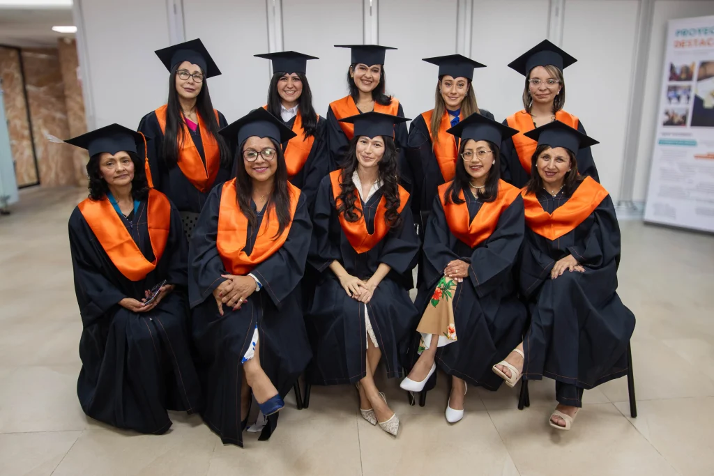 Graduados de MILSEC como intérpretes de Lengua de Señas Ecuatoriana