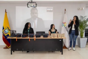 Promociones 1 y 2 de intérpretes de Lengua de Señas Ecuatoriana de MILSEC